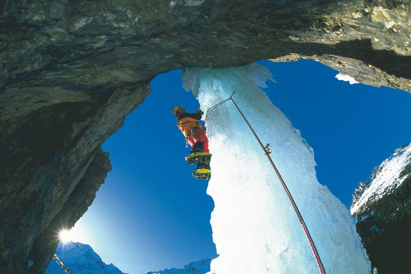 Ice climbing winter, Omesberger Hof in Neustift – a holiday in the Stubai Valley in Tyrol