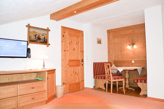 Appartement Elfer, Omesberger Hof in Neustift - Urlaub im Stubaital in Tirol